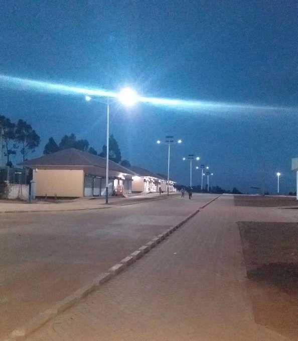 南湖区非洲科特迪瓦太阳能路灯工程